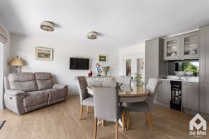 Photo 18- click for photo gallery